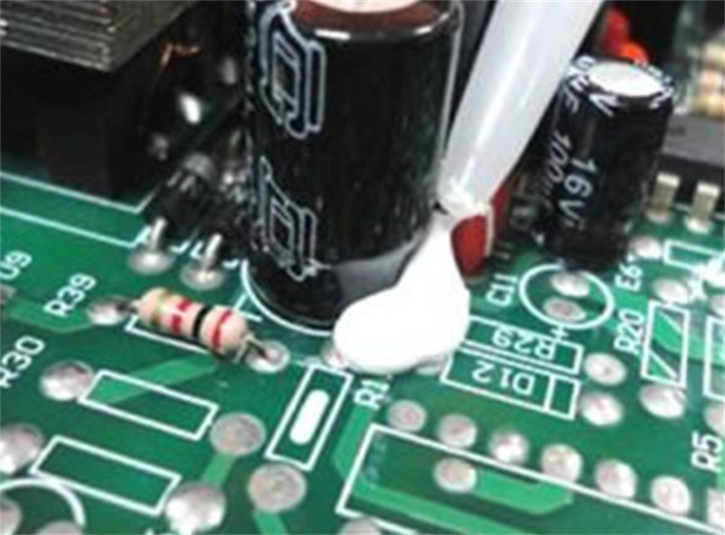 環(huán)氧樹脂結構AB膠在電腦制造行業(yè)中的應用